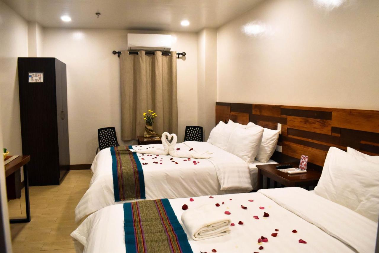 Hotel Lourdes لواوْغ المظهر الخارجي الصورة